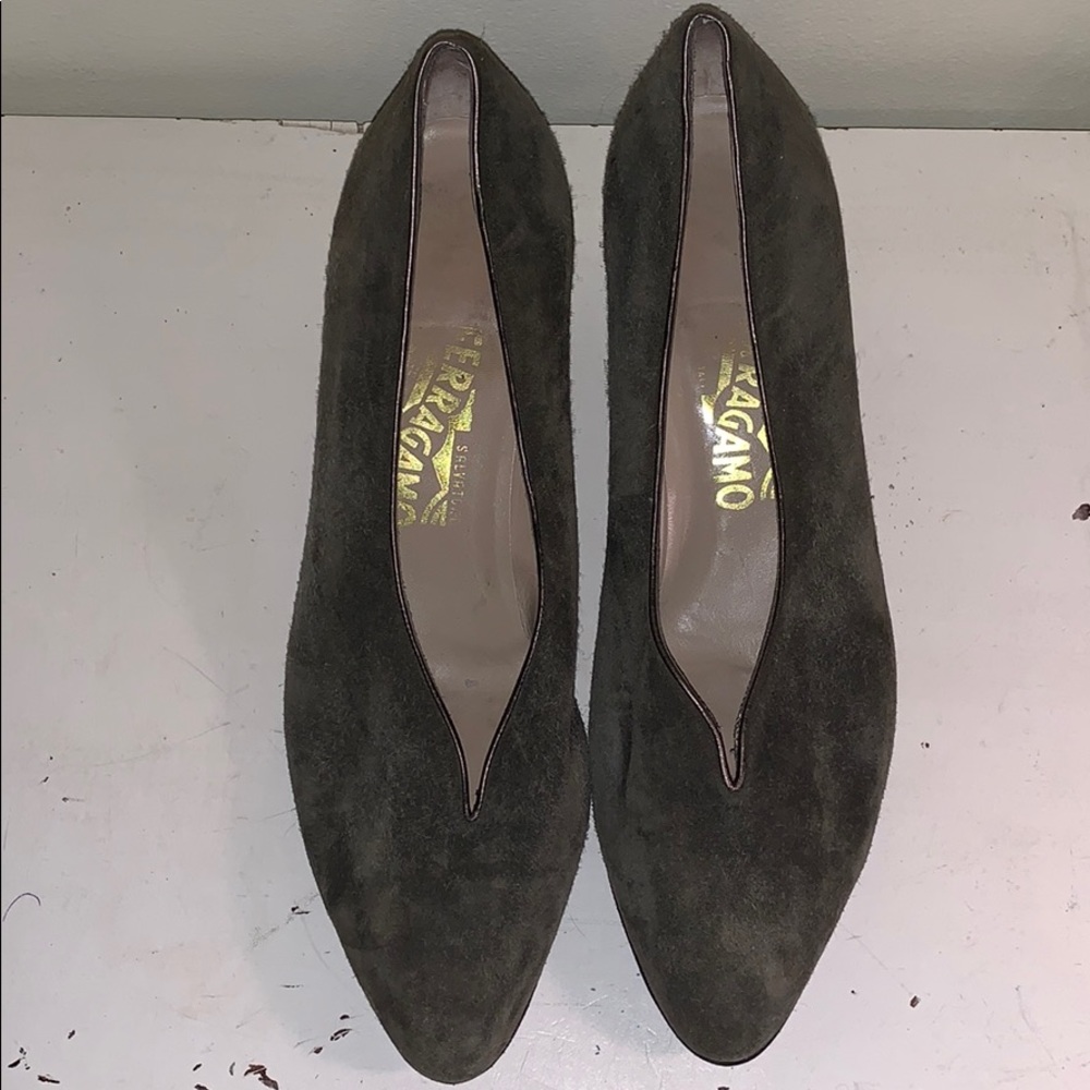 Ferragamo green shoes with slight wedge heel